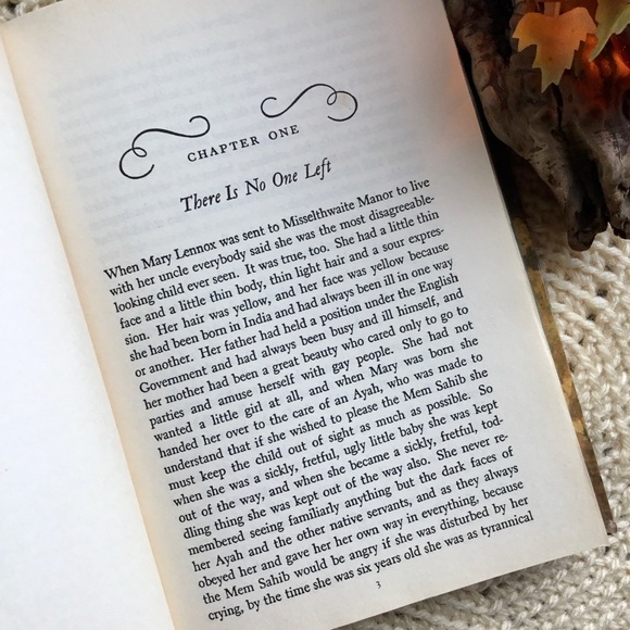 2001 Hardcover The Secret Garden Book 
by Burnett, Frances Hodgson - Picture 4 of 7